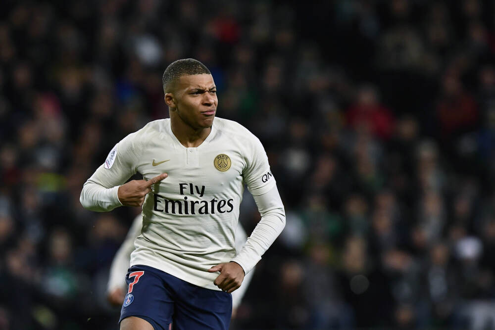 中际旭创据悉就香港上市交易选定银行 拟融资至少30亿美元